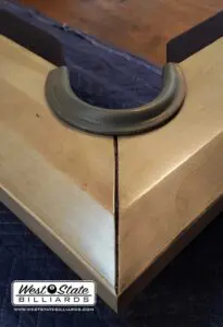 Gray pocket corner