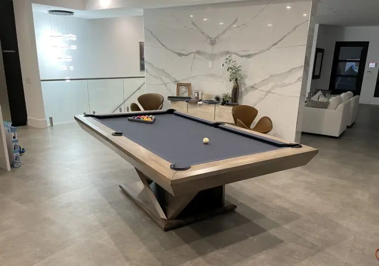 Contemporary table