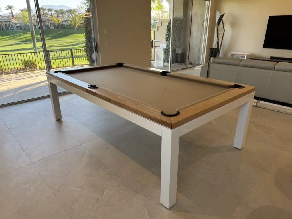 Canada Billiard La Condo Pool Table