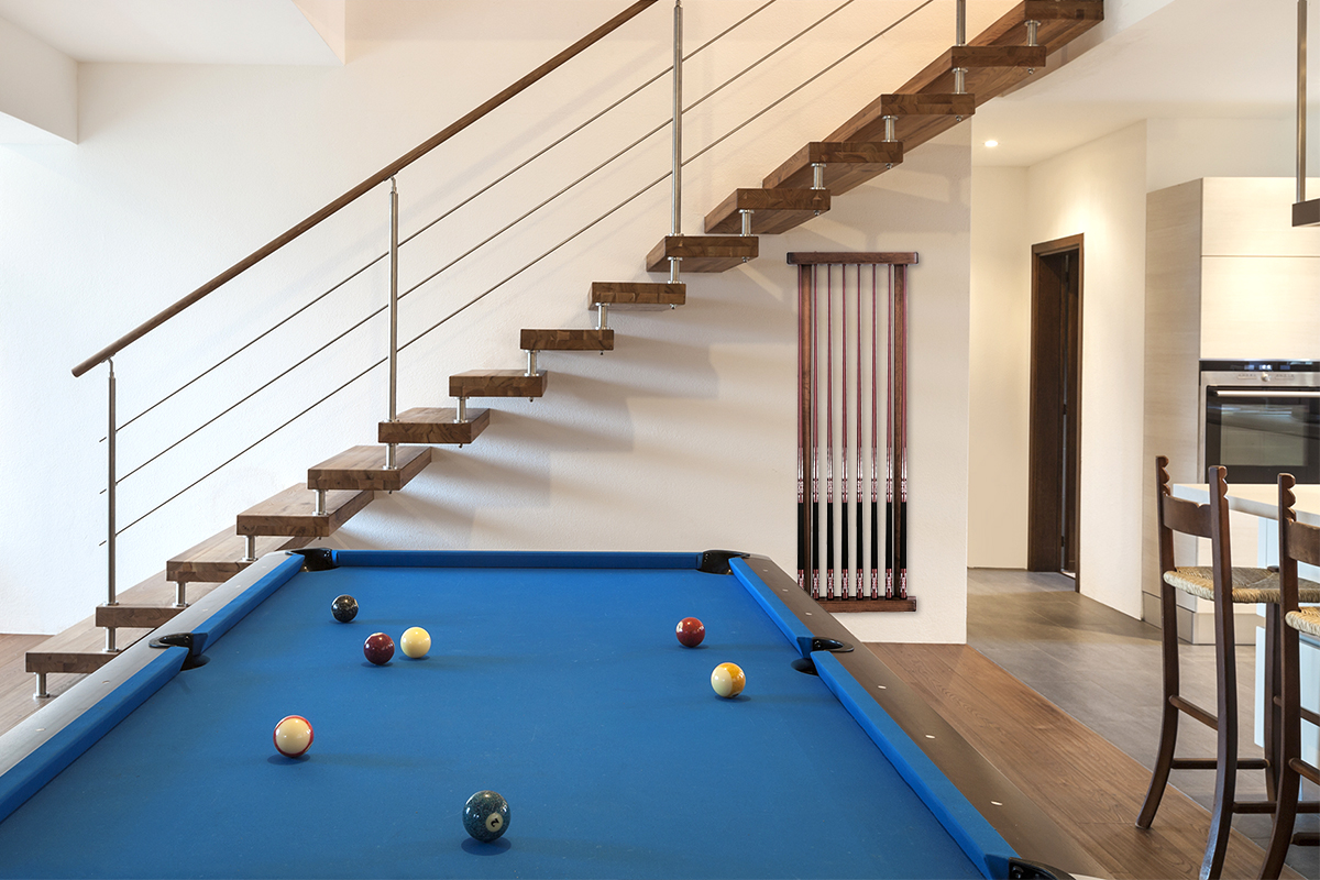 Pool Table Cue Racks - Standing & Wall-Mounted Options