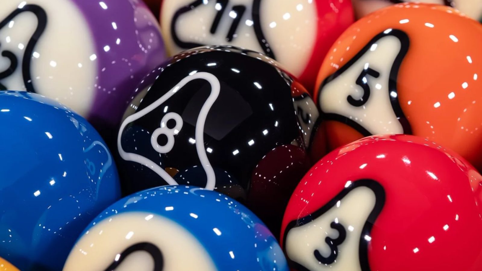 3 3