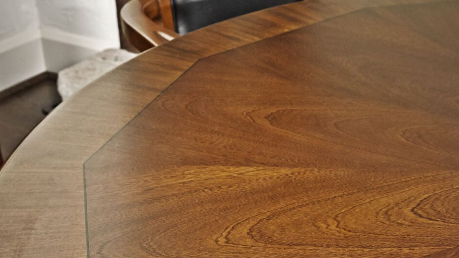 Centennial Game Table Espresso with reversible game top closeup detail