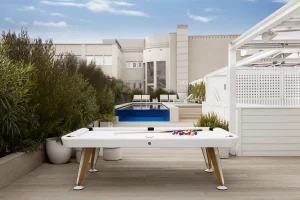 Diagonal top outdoor white ambient 10