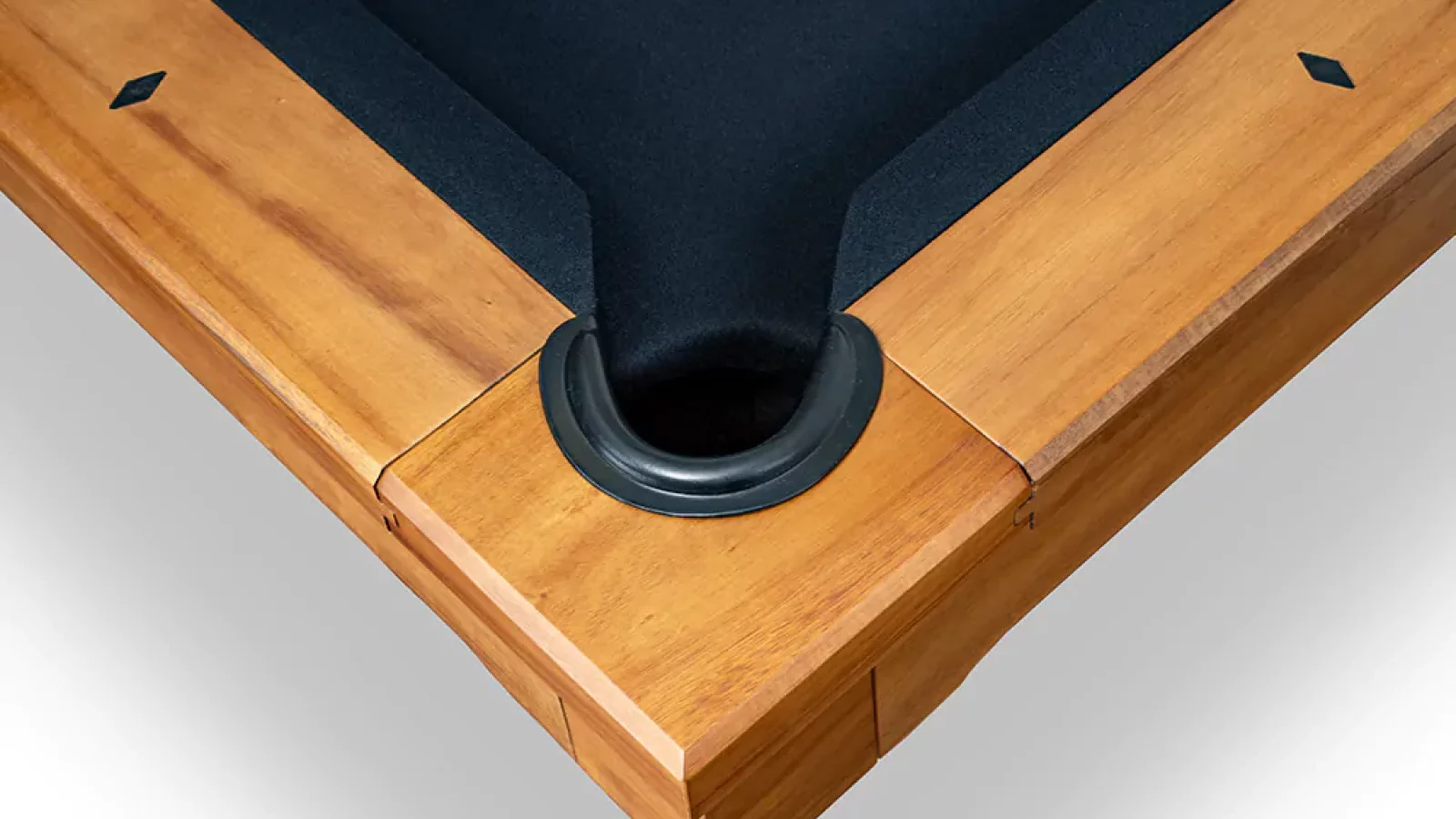 Kenndey pool table corner view