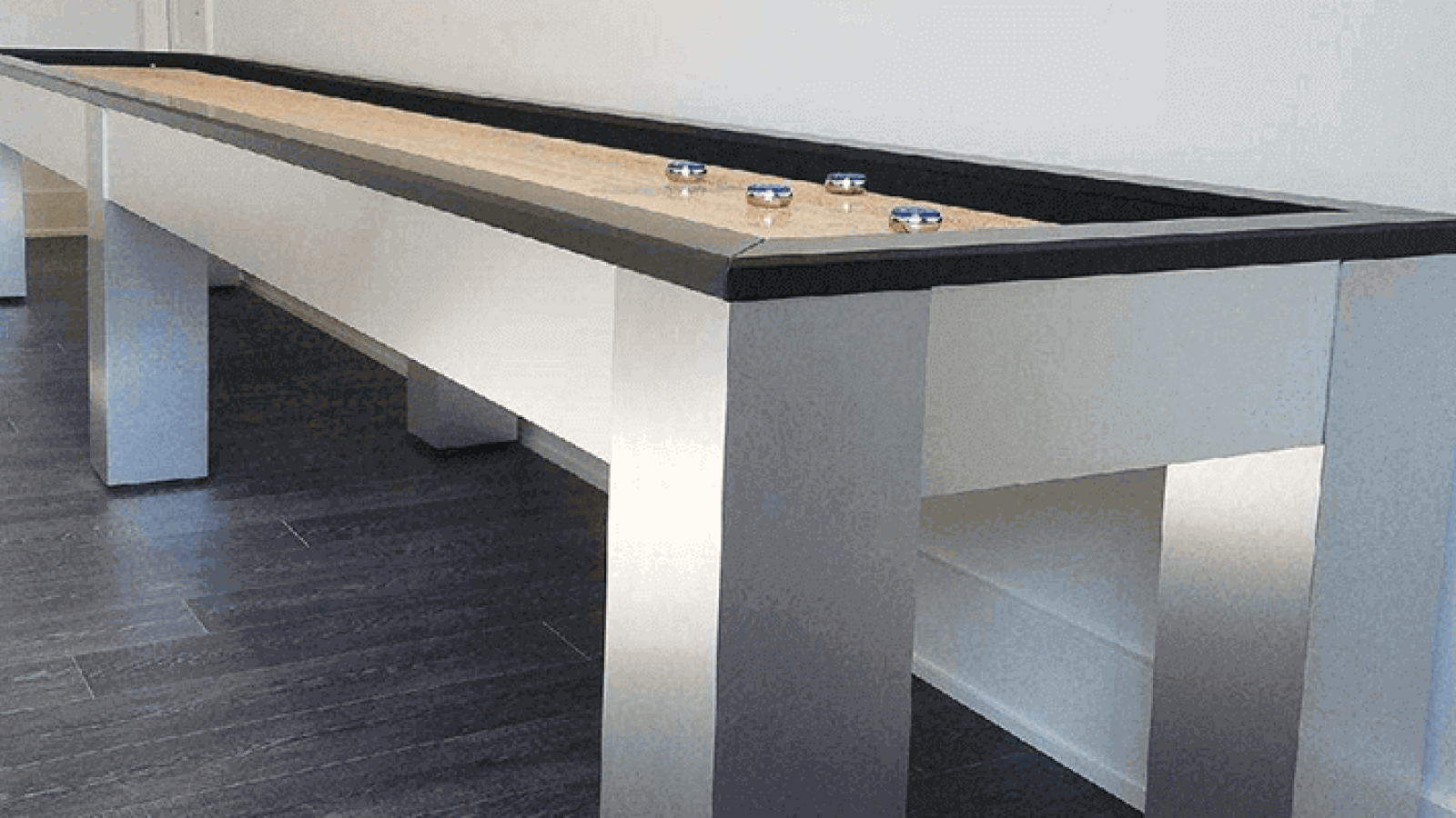 Madison Shuffleboard BA Black Rail 1