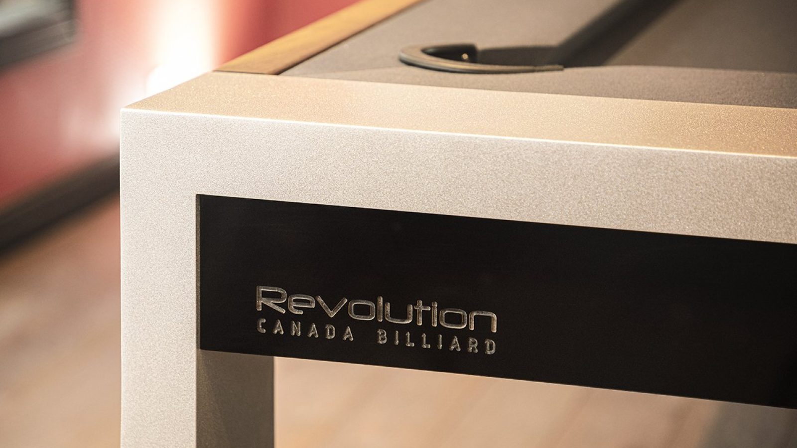 REVOLUTION_3_1296x REVOLUTION 3 1296x