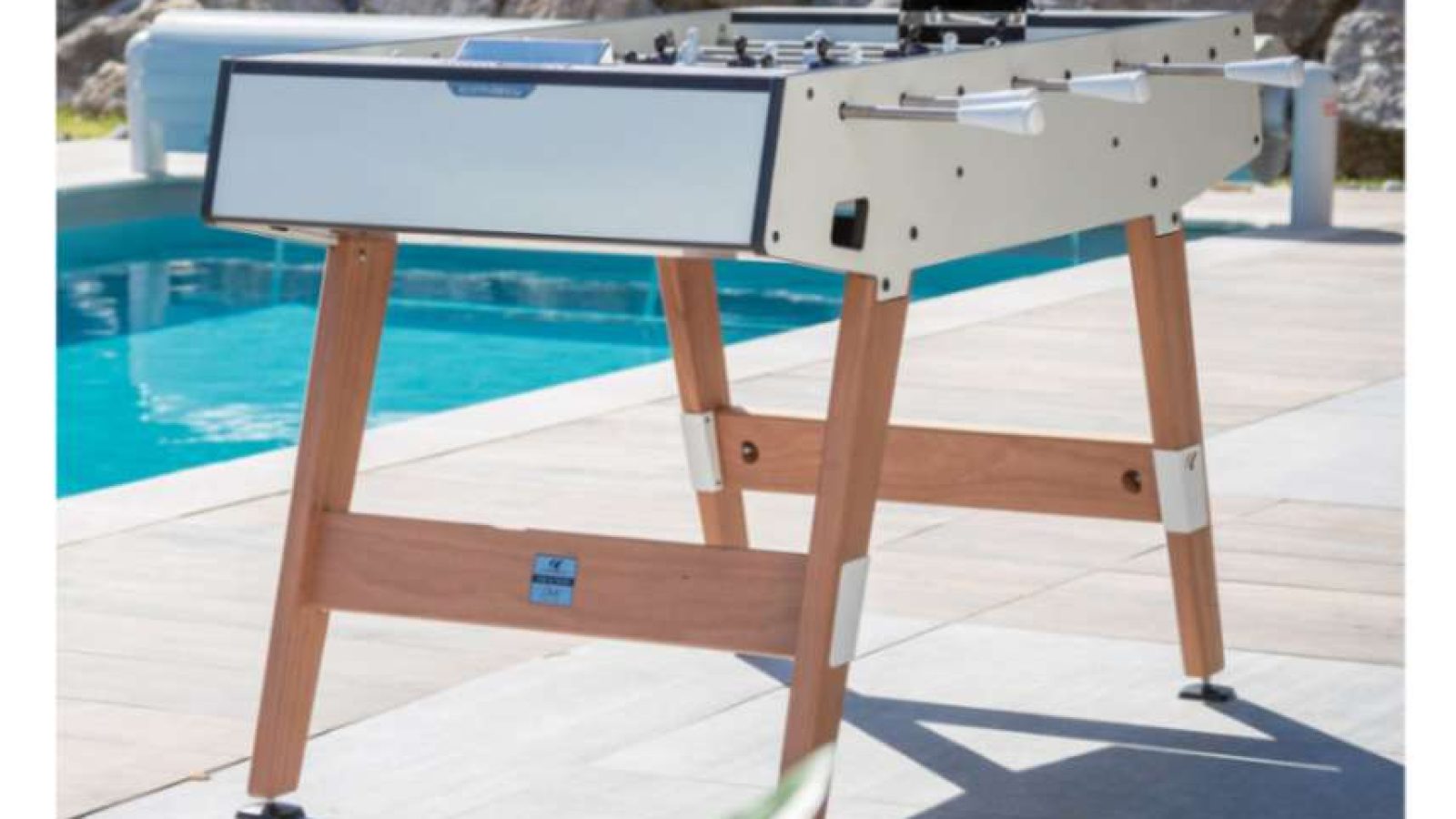 outdoor-foosball-table-white-2 outdoor foosball table white (2)