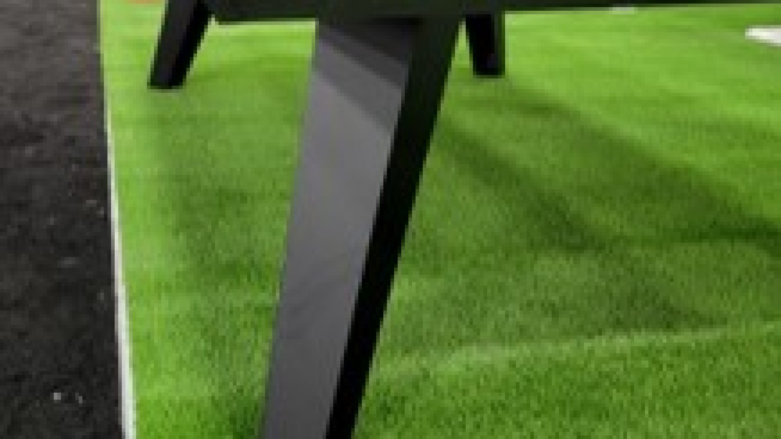 sinatra-outdoor-pool-table-leg-randroutdoors-all-weather-billiards sinatra outdoor pool table leg randroutdoors all weather billiards